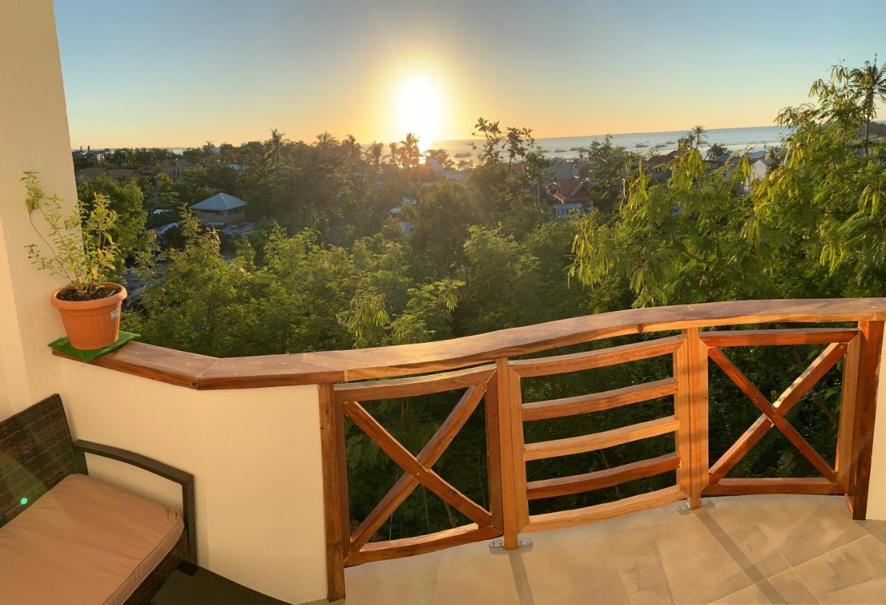 Crown Malapascua Hotel Kültér fotó